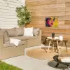 Close-up - Vrouwengezicht - Stippen - Geel tuinposter los doek klein -sfeer4