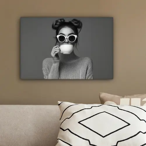 Vrouw - Koffie - Zwart - Wit canvas 2cm klein -sfeer3
