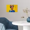 Frida Kahlo - Vrouw - Geel - Blauw - Bloemen poster papier klein -sfeer3