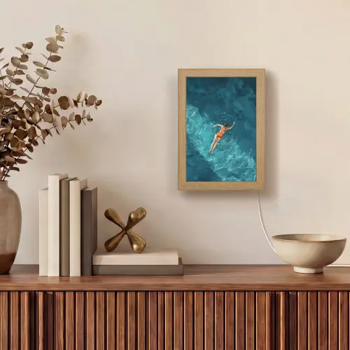 Vrouw - Water - Bikini - Oranje Light Box met kabel (Tafellamp) klein -sfeer2