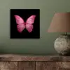Vlinder - roze - Elegant aluminium wit klein -sfeer2