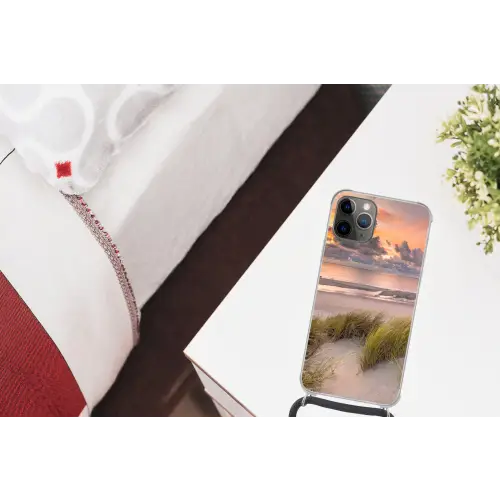 Zonsondergang - Duin - Strand - Planten - Zee Hoesje iPhone 12 Pro met koord klein -kamer