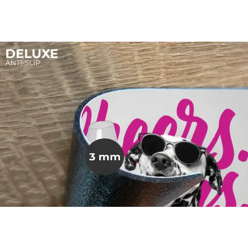 Cheers - Hond - Roze - Wijn Placemat vinyl groot -closeup