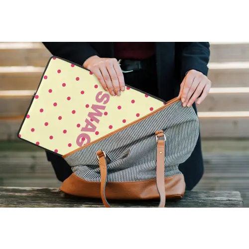 Swag - Roze - Stippen - Geel laptophoes neopreen klein -tas