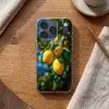 Citroenen - Bladeren - Blauwe lucht Telefoonhoesje iPhone 17 Pro klein -sfeer1