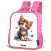 Portret van een kitten omringd door vlinders Kinderrugzak - Roze middel -schuin