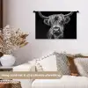 Schotse Hooglander - Horens - Zwart - Wit - Koe - Wild - Dieren Wandkleed katoen klein -sfeer1
