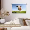 Koe - Dieren - Bloemen - Gras Wandkleed katoen klein -sfeer1