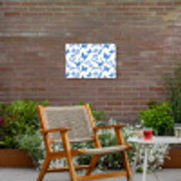 Vlinder - Bloemen - Blauw Tuinposter op houten frame 2 cm dik klein 845 -sfeer3