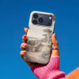 Terras - Stad - Uitzicht - Rivier Toughcase MagSafe Apple iPhone 17 Pro Max klein -Sfeer1V