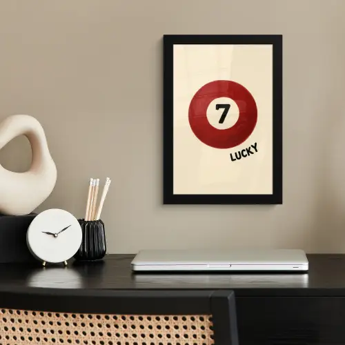 Cirkel - Zeven - Lucky - Rood fotolijst zwart zonder passe partout klein -sfeer1
