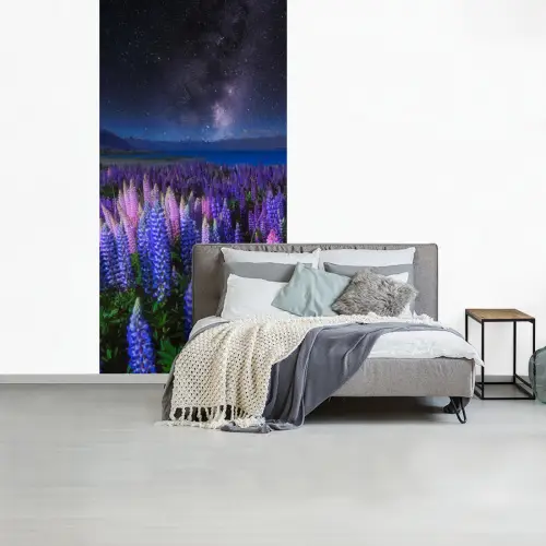 Bloemen - Nacht - Nieuw-Zeeland - Sterrenhemel - Paars - Natuur fotobehang vinyl groot -slaapkamer