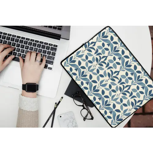 Flora - Modern - Blauw laptophoes neopreen klein 279 -bureau