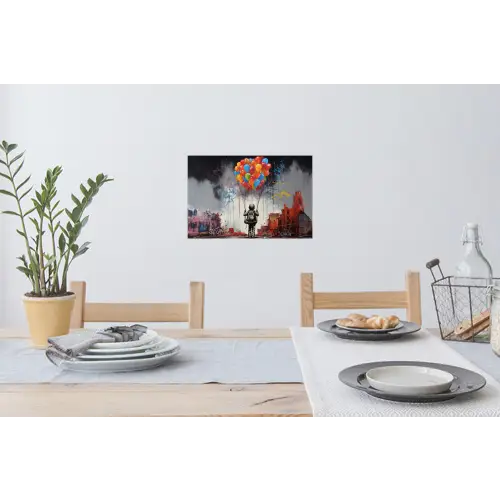 Jongen - Ballonnen - Gebouwen - Kunst Muursticker klein -eettafel