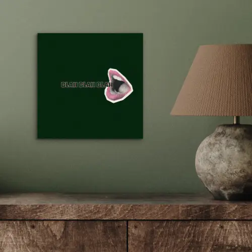 BLAH BLAH BLAH - Mond - Groen aluminium wit klein -sfeer2