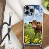 Koe - Weide - Bloemen Hoesje iPhone 16 Pro Max met koord klein -sfeer4