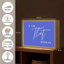 Blauw - I am that woman - Sierlijk - Minimalistisch Light Box met batterij (Wandlamp) middel -USP_websiteoverzichtDE