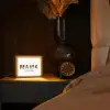 Mama - Lettercollage Light Box met kabel (Tafellamp) klein -sfeer1