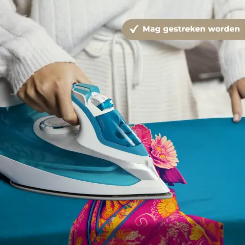 Bloemenkrans - Hagedis - Kimono - Paars Wandkleed katoen klein -sfeer9