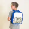 Dino's in een ruig landschap Kinderrugzak - Blauw middel -sfeer2