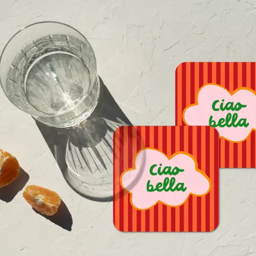 Ciao bella - Tekstwolk - Strepen - Oranje onderzetter kurk middel -sfeer4