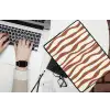 Golvende lijnen - Strepen - Beige - Bruin laptophoes neopreen klein -bureau
