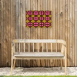 Modern - Patroon - Roze Tuinposter op houten frame 2 cm dik klein 845 -sfeer4