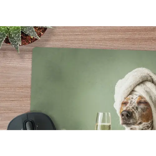 Hond - Bad - Champagne - Handdoek muismat rubber klein -closeup