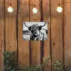 Schotse hooglander - Natuur - Koe - Zwart - Wit tuinposter los doek klein -sfeer1