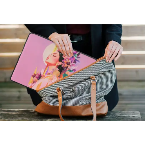 Vrouw - Bloemen - Paars - Abstract laptophoes neopreen klein -tas