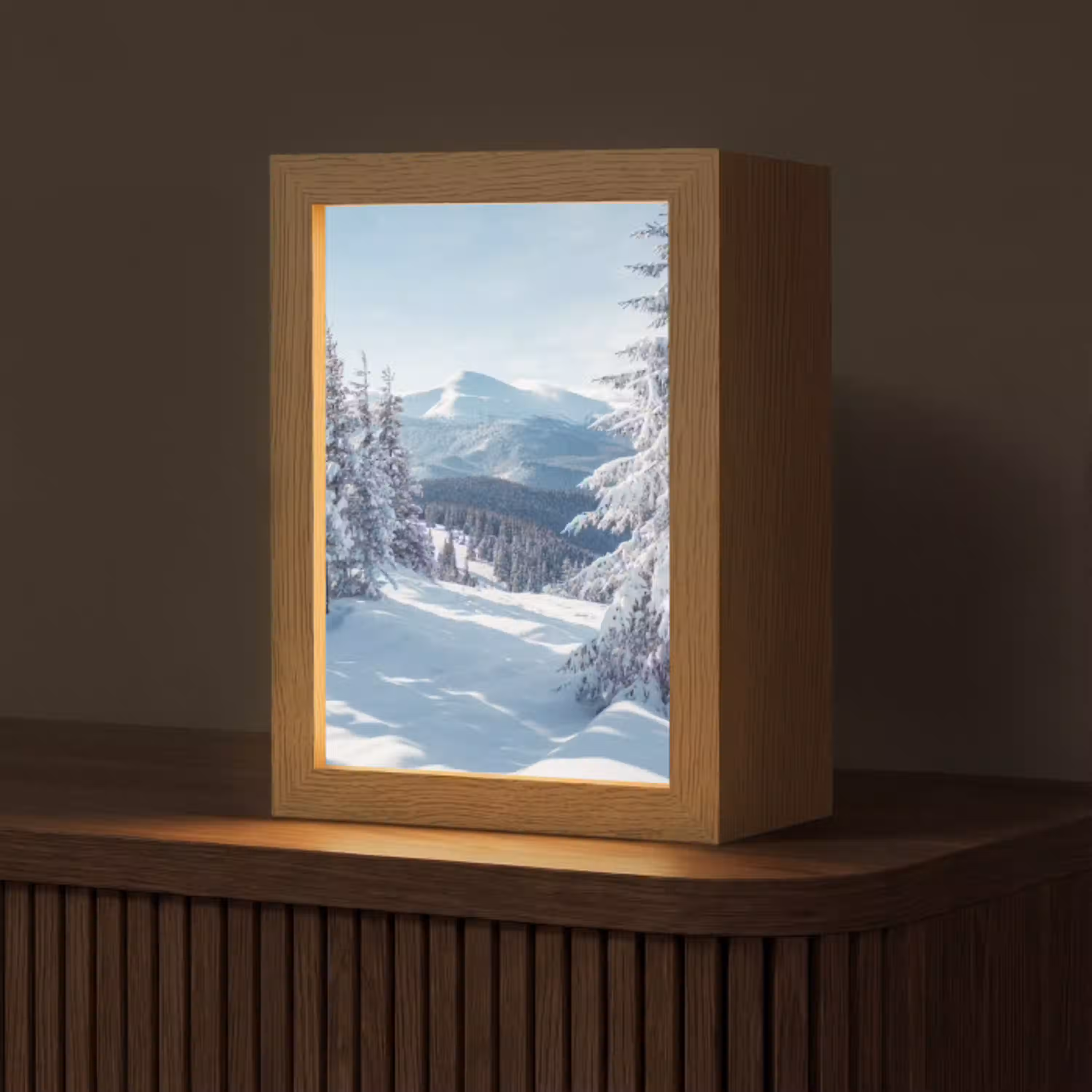 Winterlandschap - Natuur - Berg - Bomen - Sneeuw Light Box met kabel (Tafellamp) klein -z3d_website