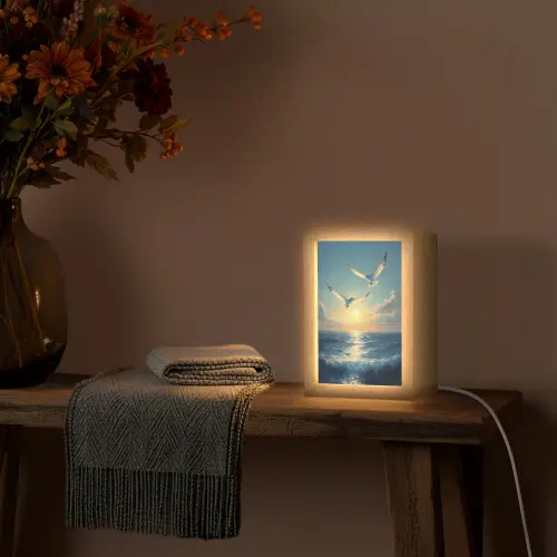 Meeuwen - Zee - Wolken -Blauw Light Box met kabel (Tafellamp) klein -sfeer4