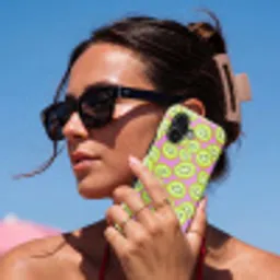 Kiwi - Speels - Groen Toughcase MagSafe Apple iPhone 17 klein 1017 -Sfeer2V
