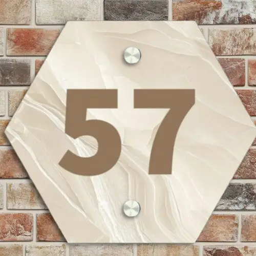 Beige - Marmer - Traditioneel Naambord Hexagon klein -sfeer2