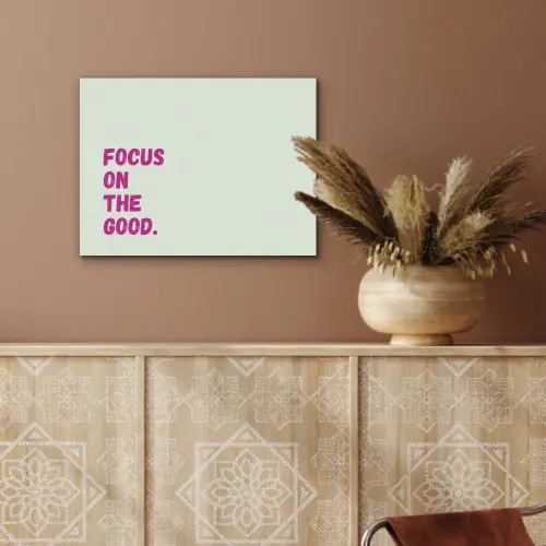 Focus on the good - Beige - Roze PET vilt klein -sfeer4