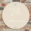 Effen - Beige - Klassiek Naambord Rond klein -sfeer2