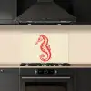 Zeepaardje - Rood - Fijne details keuken achterwand spatscherm klein -sfeer1