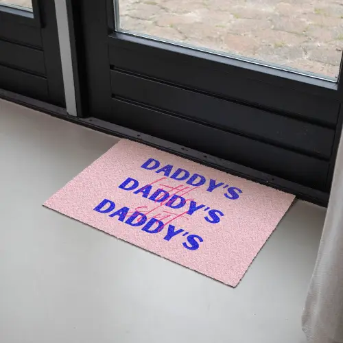 Daddy's - Blauw - Blokletters Deurmat klein -sfeer2