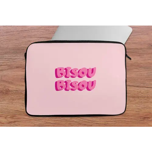 Bisou - Roze - Dikke letters laptophoes neopreen klein -tafel