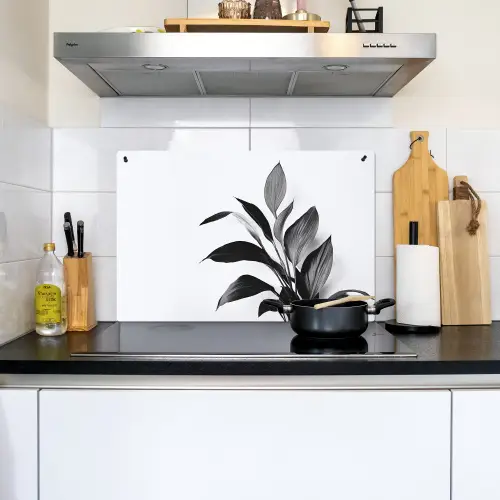 Plant - Bladeren - Minimalistisch - Zwart Inductie beschemer met haakjes klein -sfeer2