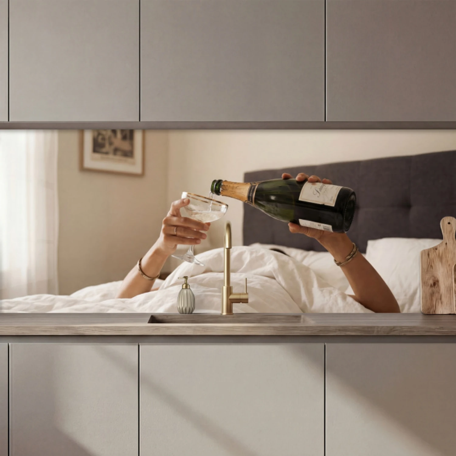 Champagne - Bed - Bubbels keuken achterwand 2 middel zz_3dshopping