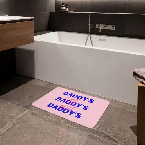 Daddy's - Blauw - Blokletters Badmat klein -sfeer3