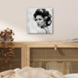 Edgy - Vrouw - Zwart - Wit aluminium wit klein -sfeer3