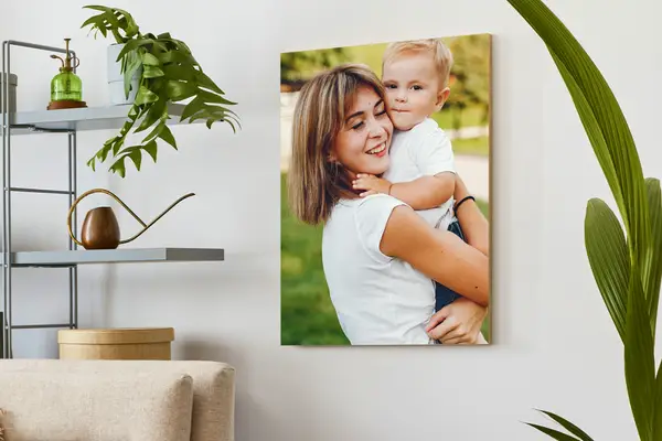 Eigen babyfoto op hout