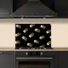 Macarons - Patroon - Goud - Zwart keuken achterwand spatscherm klein -sfeer1