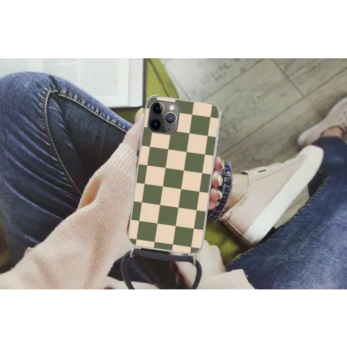 Schaakbord print - Groen - Beige - Blokjes Hoesje iPhone 12 Pro met koord klein -hand
