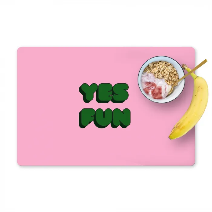 Yes fun - Groen - Roze Placemat vinyl groot -zzzproduct_Kitchenyeah-website