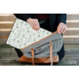 Bloemen - Getekend - Groen laptophoes neopreen klein 279 -tas