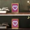 I liked it so it's mine - Neon hart - Roze Light Box met kabel (Tafellamp) klein -sfeer3