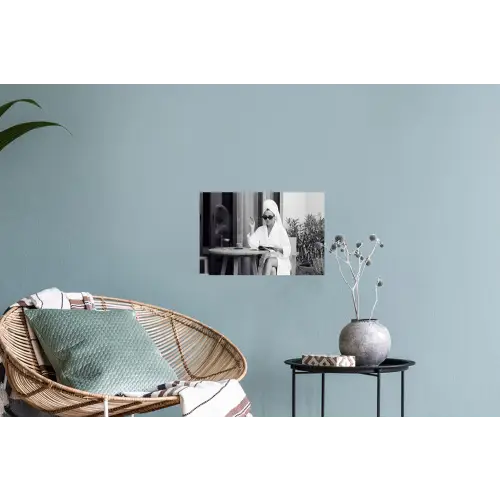 Modern - Vrouw - Zwart - Wit Muursticker klein -plant